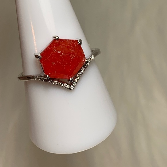 Genuine Red Quartz size 10 ring bomb party ring rhodium plated band - Picture 2 of 6